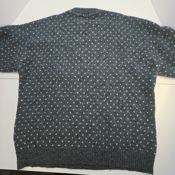 Woolrich Men's Pullover Sweater Large 85% Wool Made In USA - Picture 2 of 14